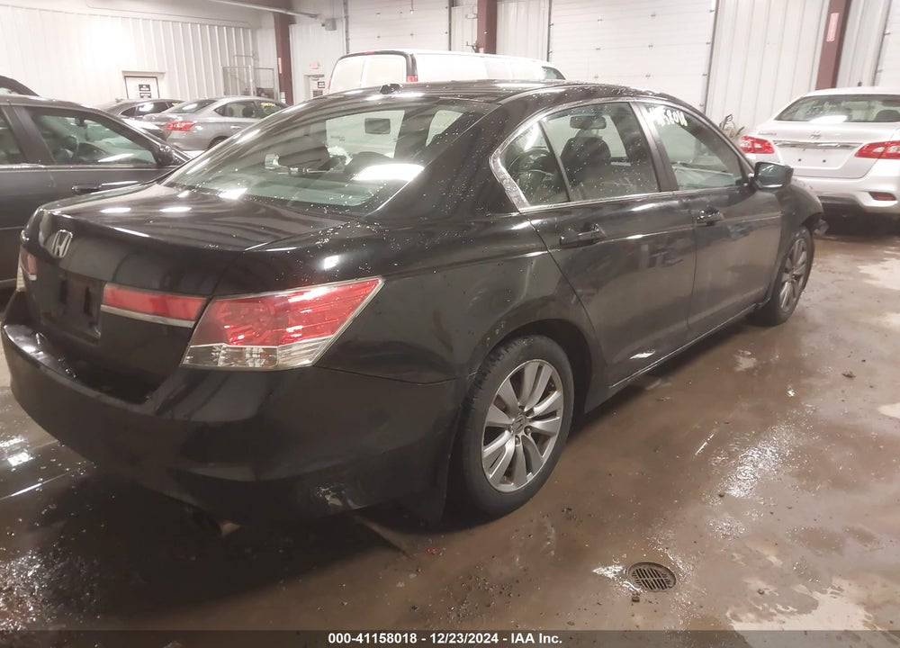 2012 HONDA ACCORD 2.4 EX-L VIN: 1HGCP2F84CA034900