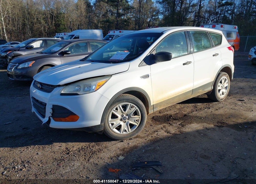 2013 FORD ESCAPE S VIN: 1FMCU0F77DUB60375