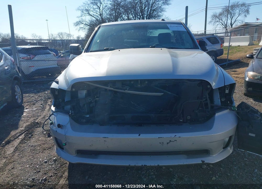 2014 RAM 1500 VIN: 3C6JR6AT8EG121830