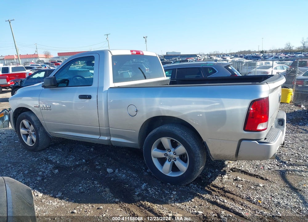 2014 RAM 1500 VIN: 3C6JR6AT8EG121830