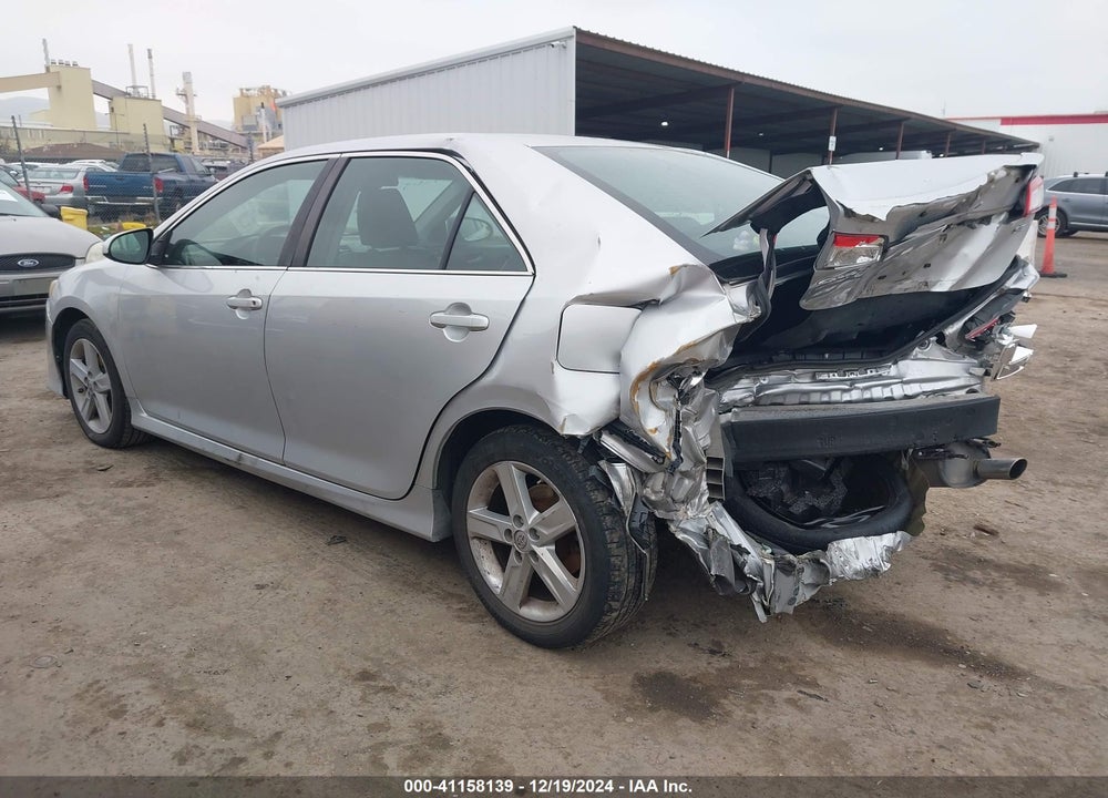 2014 TOYOTA CAMRY SE VIN: 4T1BF1FK4EU377867