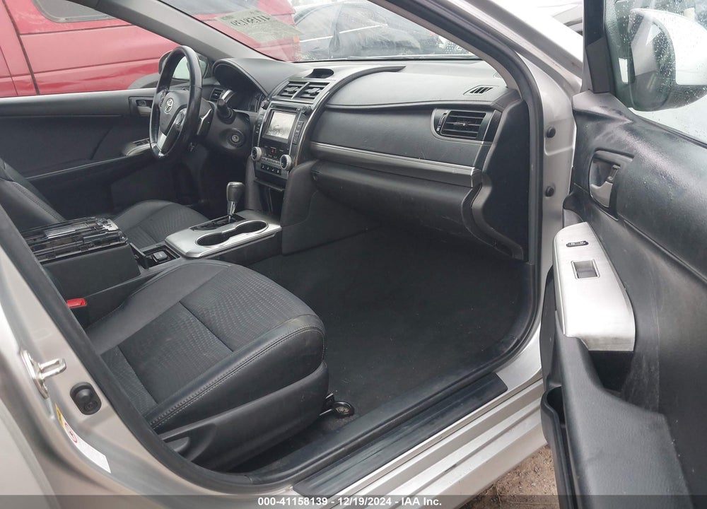 2014 TOYOTA CAMRY SE VIN: 4T1BF1FK4EU377867