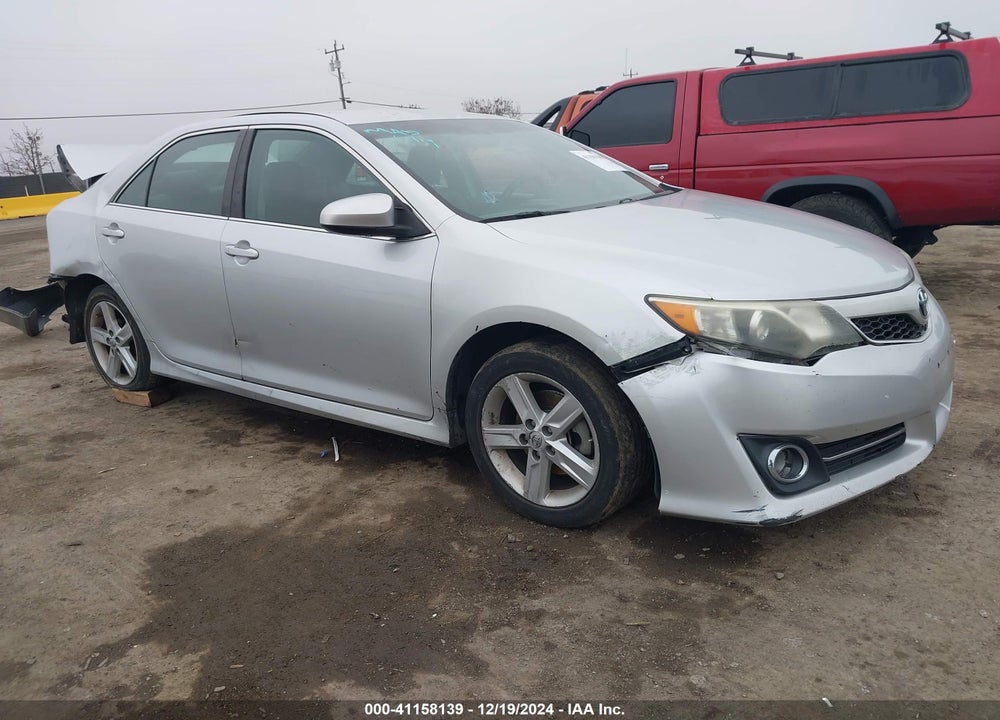 2014 TOYOTA CAMRY SE VIN: 4T1BF1FK4EU377867