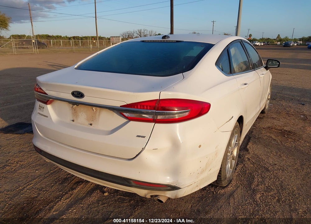 2017 FORD FUSION VIN: 3FA6P0H74HR163095