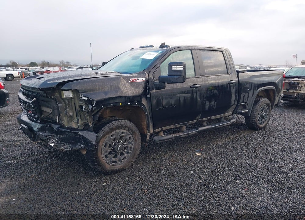 2022 CHEVROLET SILVERADO 3500HD 4WD  STANDARD BED LTZ VIN: 1GC4YUEY8NF236531