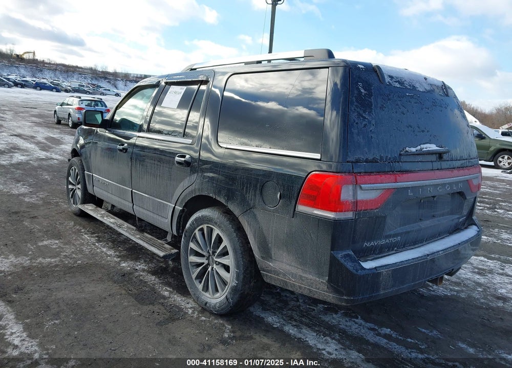 2015 LINCOLN NAVIGATOR VIN: 5LMJJ2JT1FEJ03101