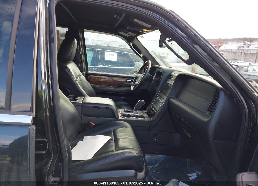 2015 LINCOLN NAVIGATOR VIN: 5LMJJ2JT1FEJ03101