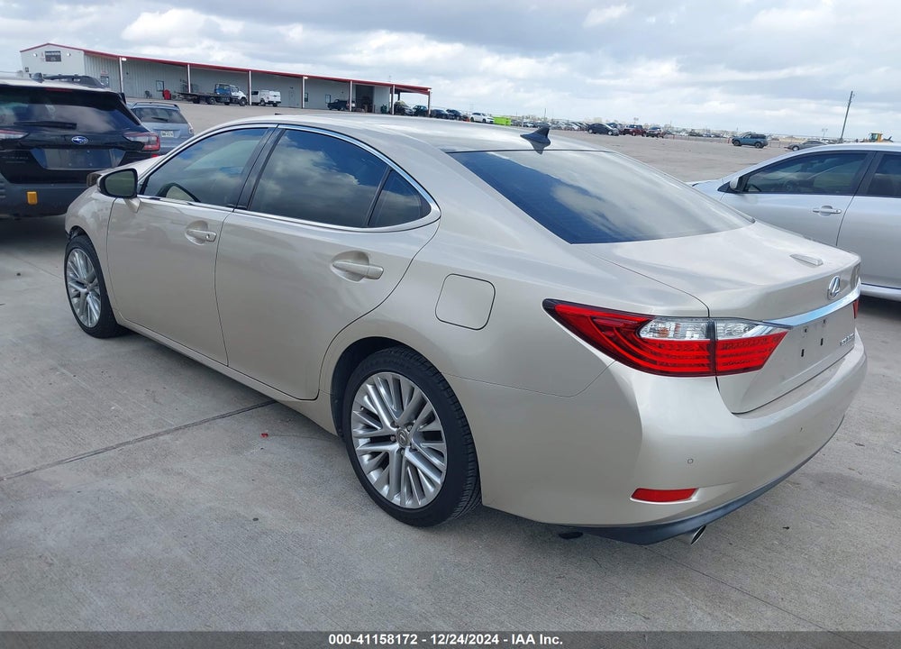 2013 LEXUS ES 350 VIN: JTHBK1GG3D2035488