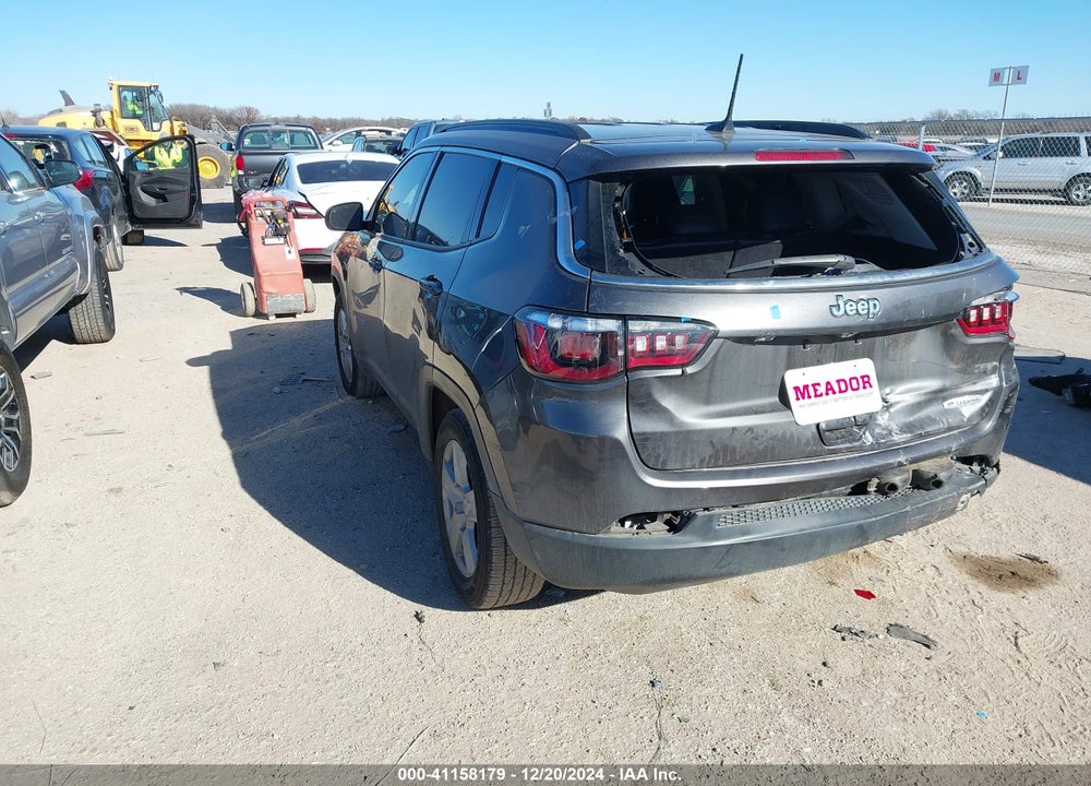 2022 JEEP COMPASS LATITUDE FWD VIN: 3C4NJCBB9NT137192