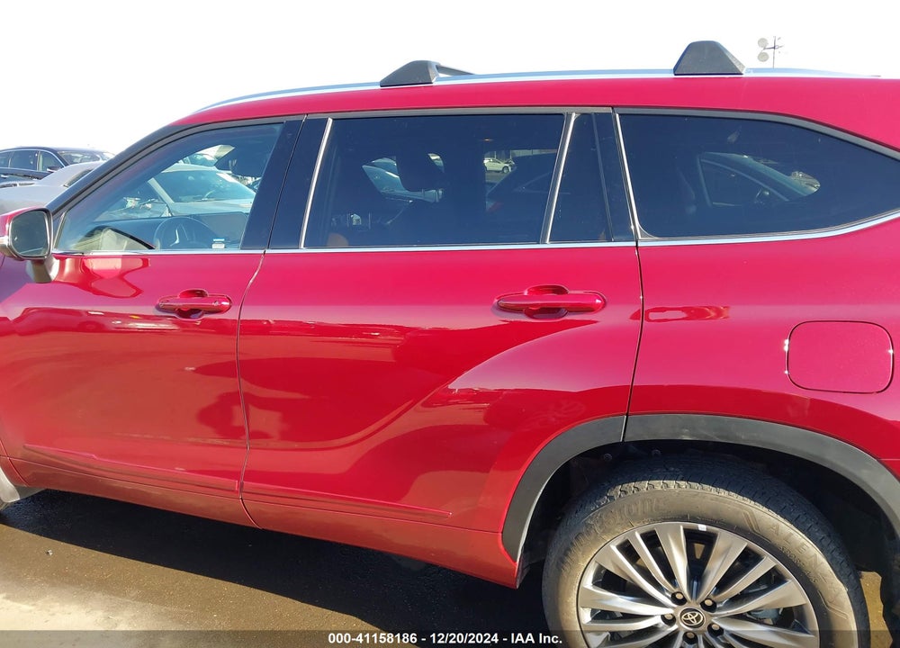 2023 TOYOTA HIGHLANDER PLATINUM VIN: 5TDKDRBHXPS001202