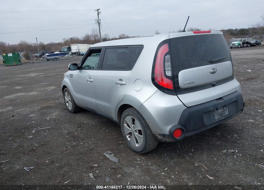 2015 KIA SOUL VIN: KNDJN2A23F7815794