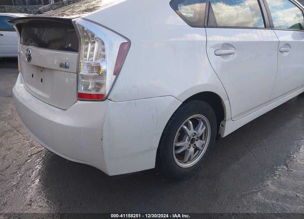 2010 TOYOTA PRIUS III VIN: JTDKN3DUXA0044579