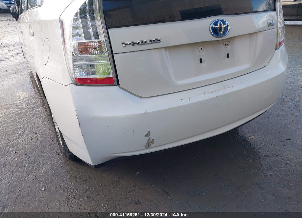 2010 TOYOTA PRIUS III VIN: JTDKN3DUXA0044579