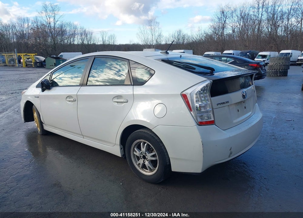 2010 TOYOTA PRIUS III VIN: JTDKN3DUXA0044579