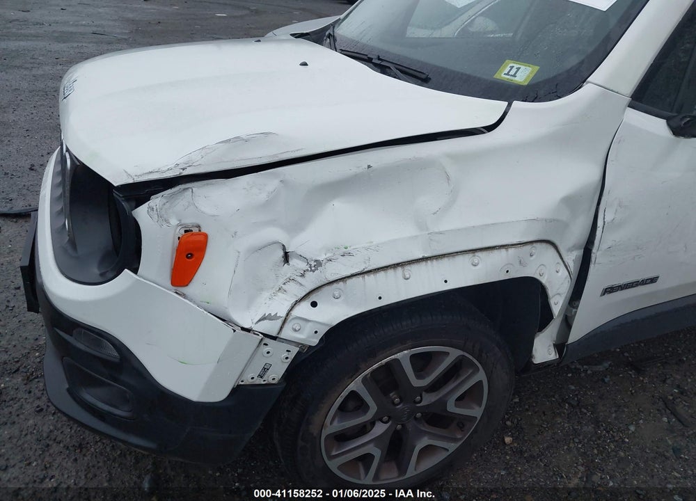 2016 JEEP RENEGADE LATITUDE VIN: ZACCJBBT6GPC55530