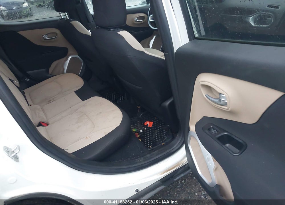 2016 JEEP RENEGADE LATITUDE VIN: ZACCJBBT6GPC55530