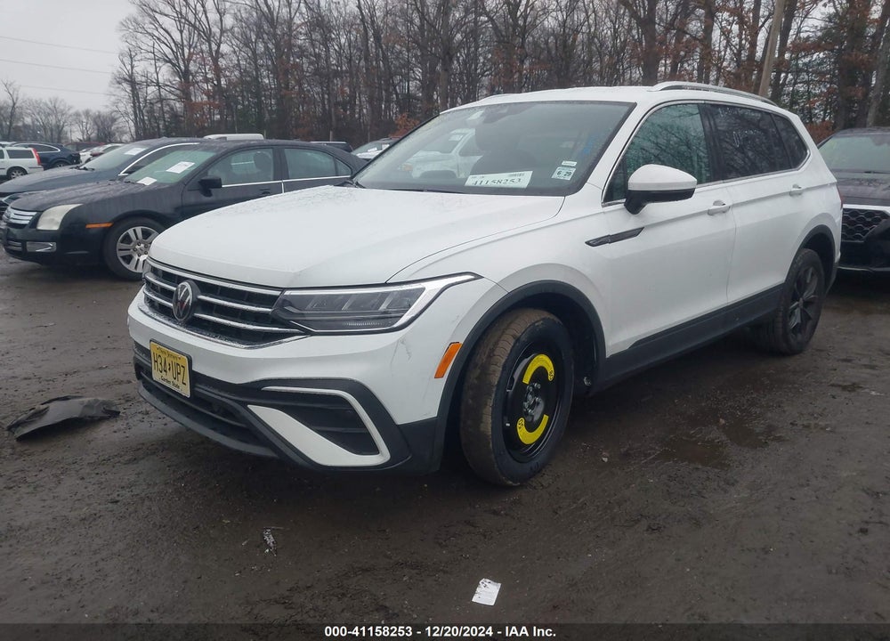 2024 VOLKSWAGEN TIGUAN 2.0T SE/WOLFSBURG EDITION VIN: 3VV2B7AX1RM123258