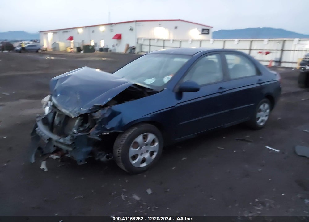 2009 KIA SPECTRA VIN: KNAFE221495589502