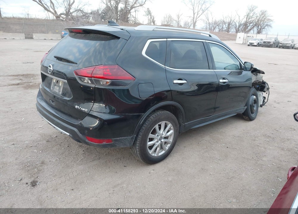 2019 NISSAN ROGUE SV VIN: 5N1AT2MV2KC725836