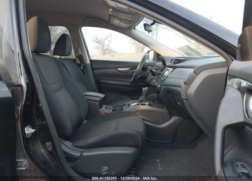 2019 NISSAN ROGUE SV VIN: 5N1AT2MV2KC725836
