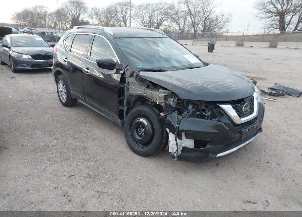 2019 NISSAN ROGUE SV VIN: 5N1AT2MV2KC725836