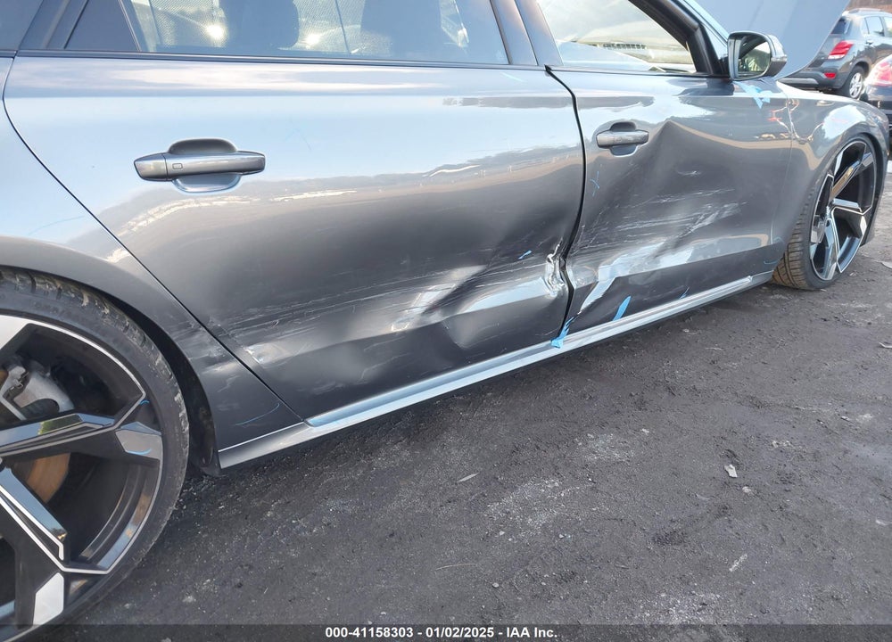 2017 AUDI A8 L 3.0T VIN: WAU44AFD4HN015084