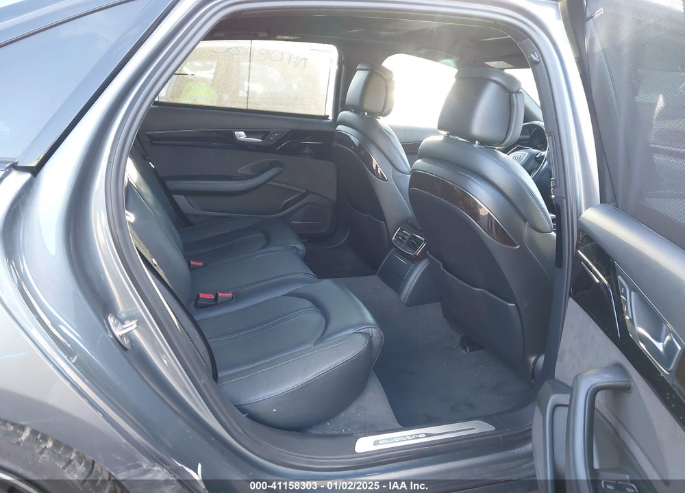 2017 AUDI A8 L 3.0T VIN: WAU44AFD4HN015084