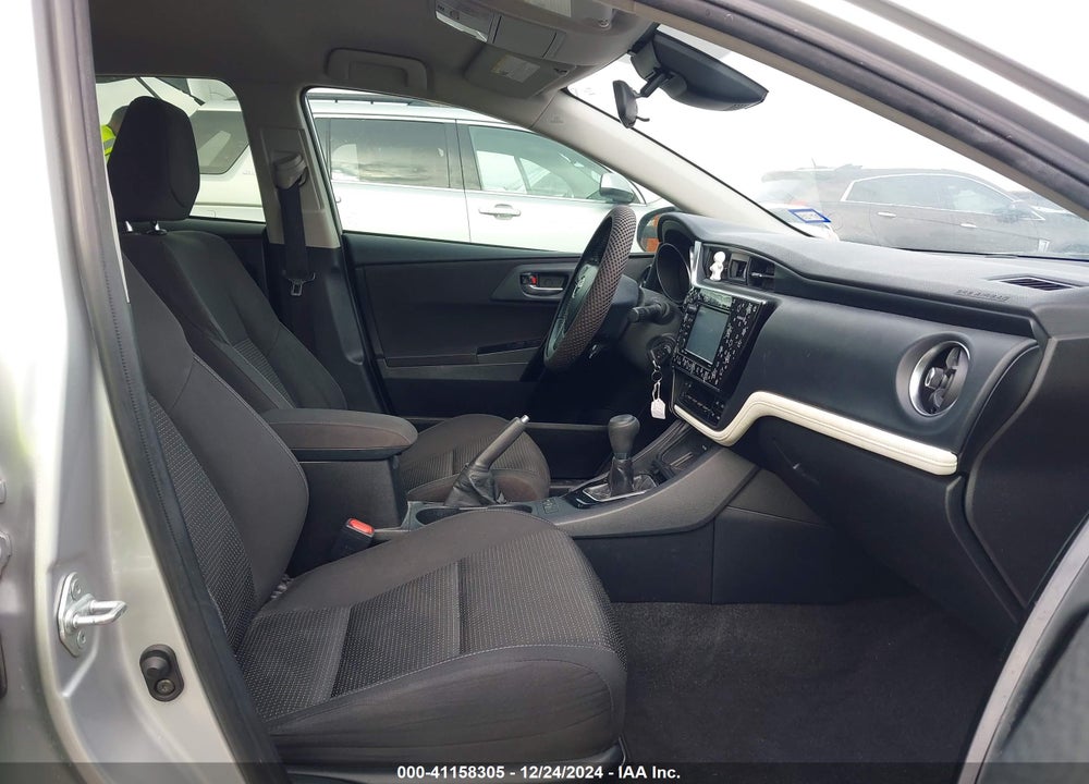 2017 TOYOTA COROLLA IM VIN: JTNKARJE1HJ532508
