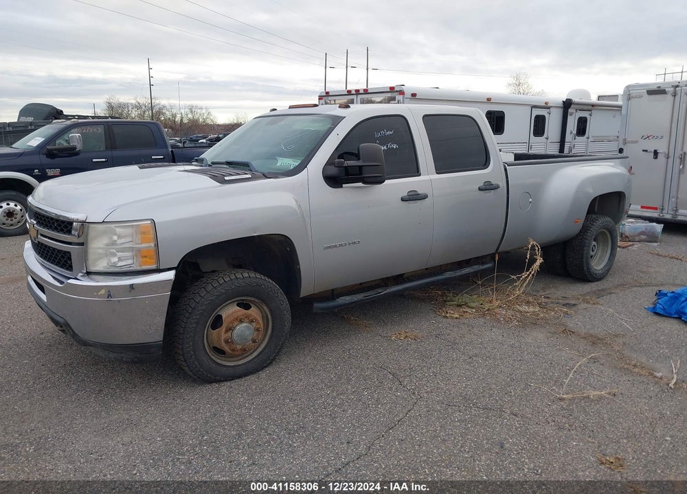2011 CHEVROLET SILVERADO 3500HD WORK TRUCK VIN: 1GC4KZC84BF218279