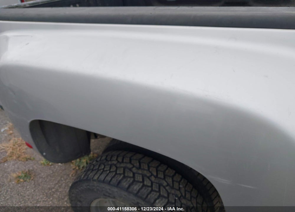 2011 CHEVROLET SILVERADO 3500HD WORK TRUCK VIN: 1GC4KZC84BF218279