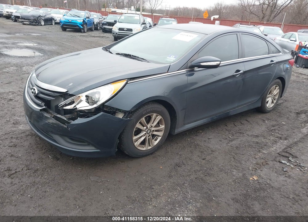 2014 HYUNDAI SONATA VIN: 5NPEB4AC0EH923492