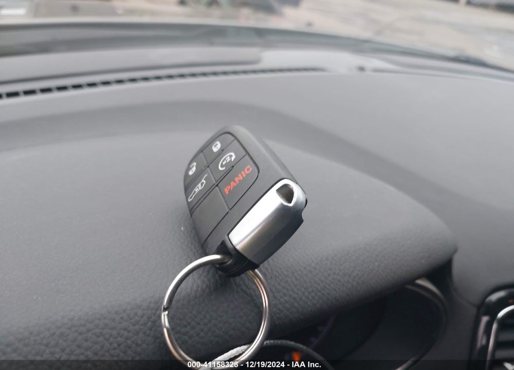 2019 CHEROKEE JEEP GRAND  ALTITUDE 4X4 VIN: 1C4RJFAG3KC729887