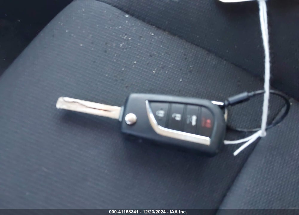 2021 TOYOTA COROLLA LE VIN: 5YFEPMAE1MP257912