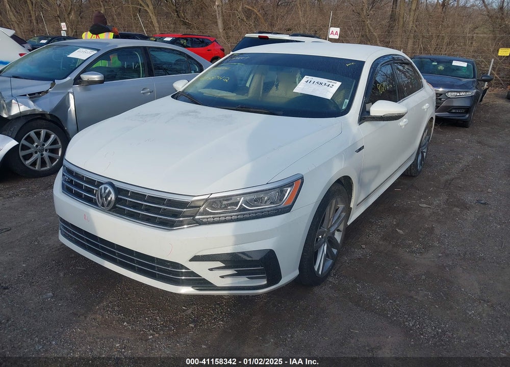 2017 VOLKSWAGEN PASSAT VIN: 1VWDT7A36HC068224