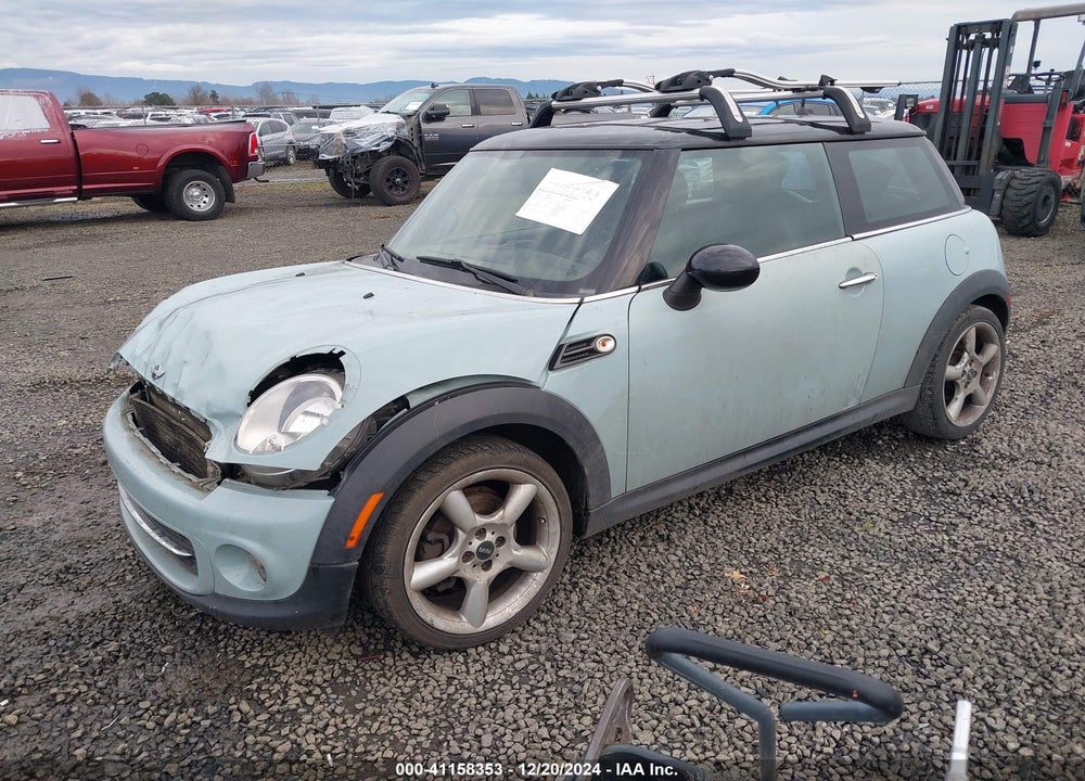 2012 MINI COOPER VIN: WMWSU3C54CT368185