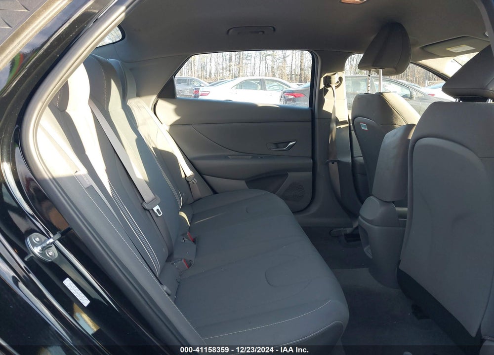 2024 HYUNDAI ELANTRA SEL VIN: KMHLM4DG2RU823742