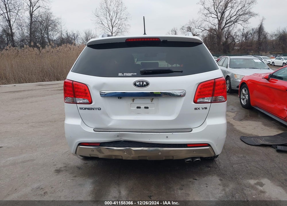 2013 KIA SORENTO SX V6 VIN: 5XYKWDA28DG358199