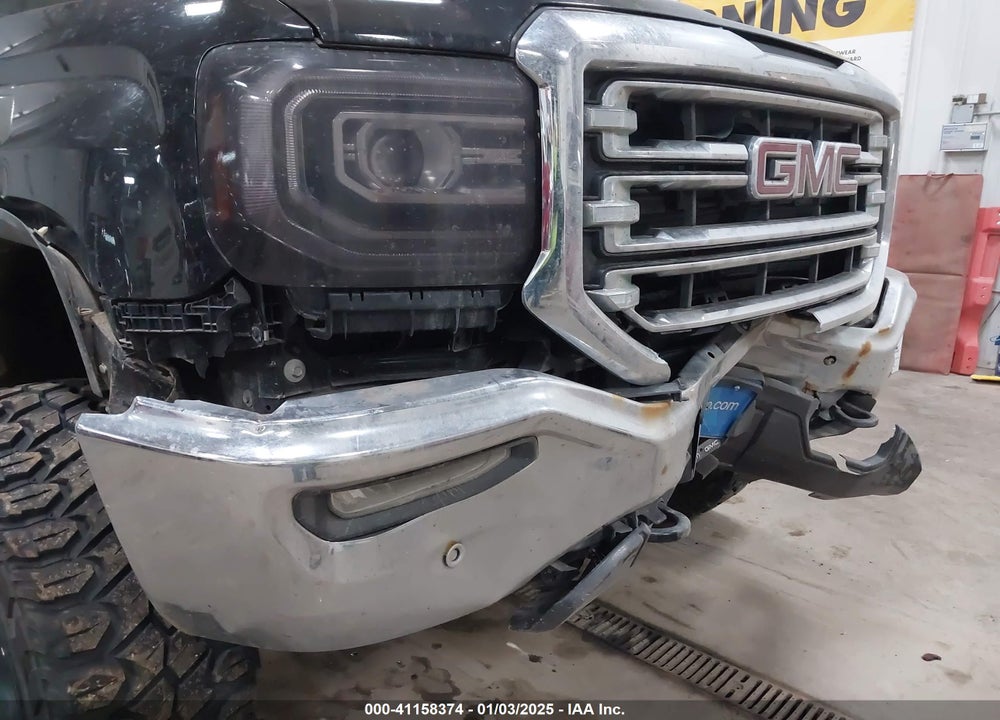2017 GMC SIERRA 1500 SLT VIN: 3GTU2NEC1HG348960