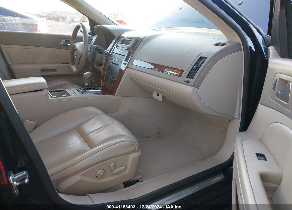 2005 CADILLAC STS V8 VIN: 1G6DC67A750111584