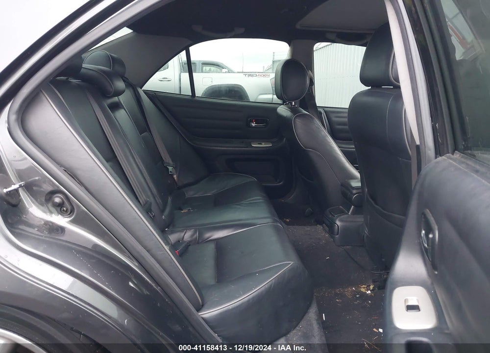 2005 LEXUS IS 300 VIN: JTHBD192450094901