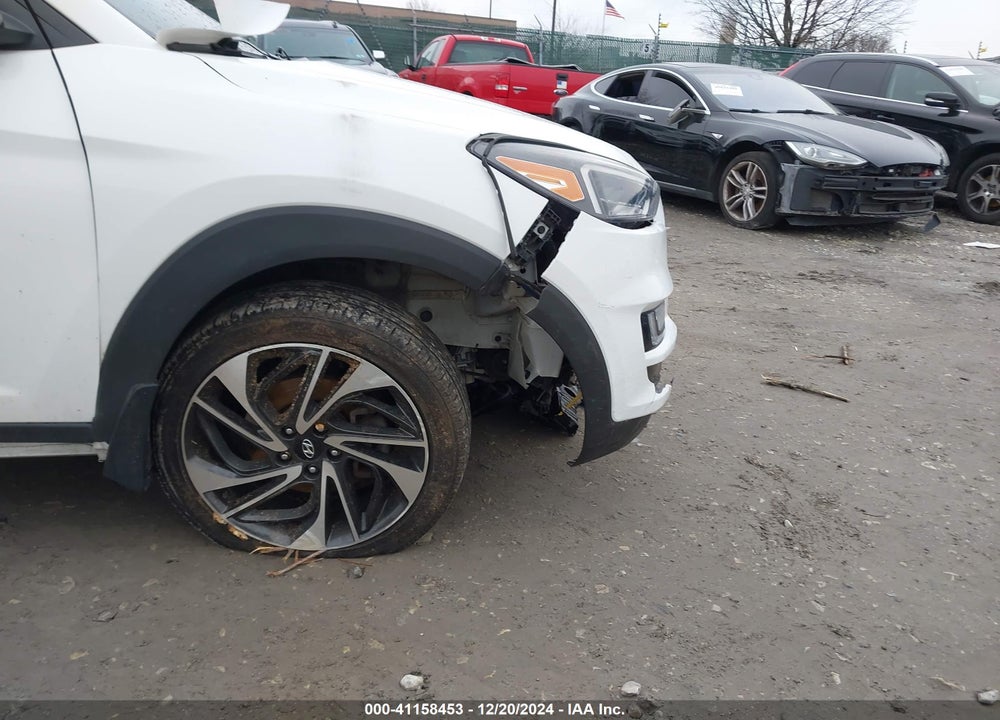 2019 HYUNDAI TUCSON SPORT VIN: KM8J3CAL9KU861125