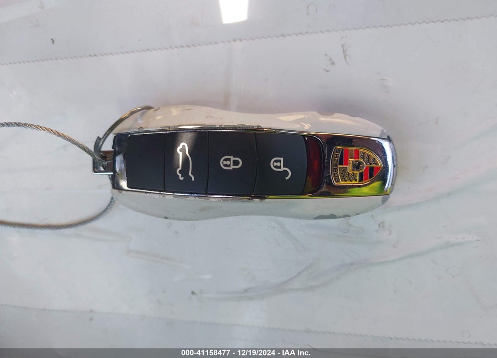 2016 PORSCHE CAYENNE S VIN: WP1AB2A20GLA96715