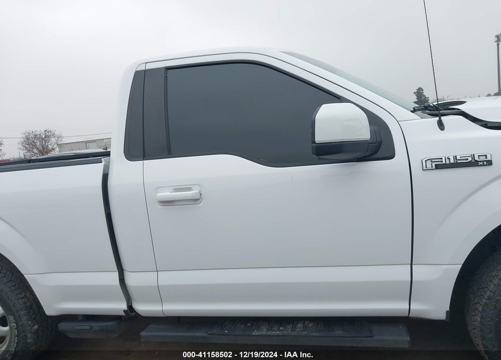 2017 FORD F-150 XL VIN: 1FTMF1C84HKD96893
