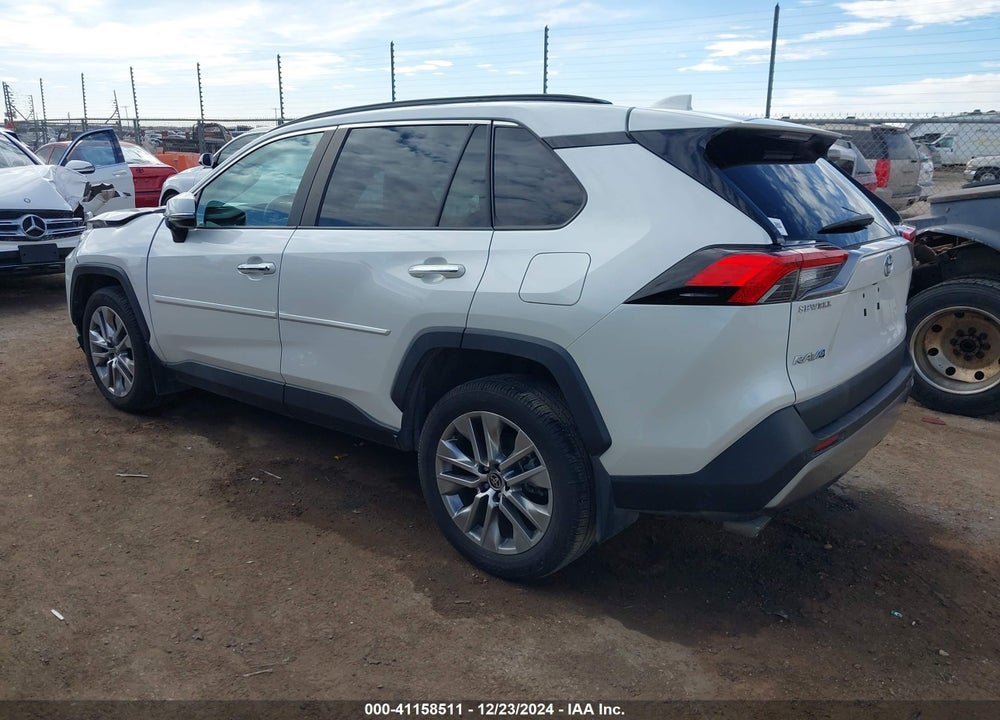 2022 TOYOTA RAV4 VIN: 2T3Y1RFV7NW196836