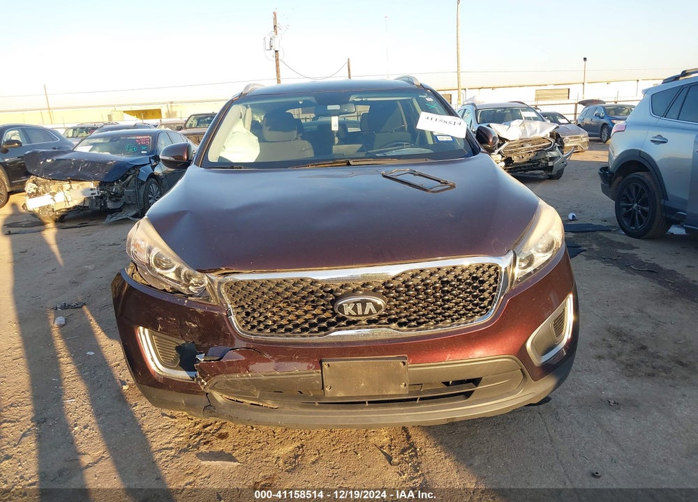 2016 KIA SORENTO 2.4L LX VIN: 5XYPG4A32GG015968