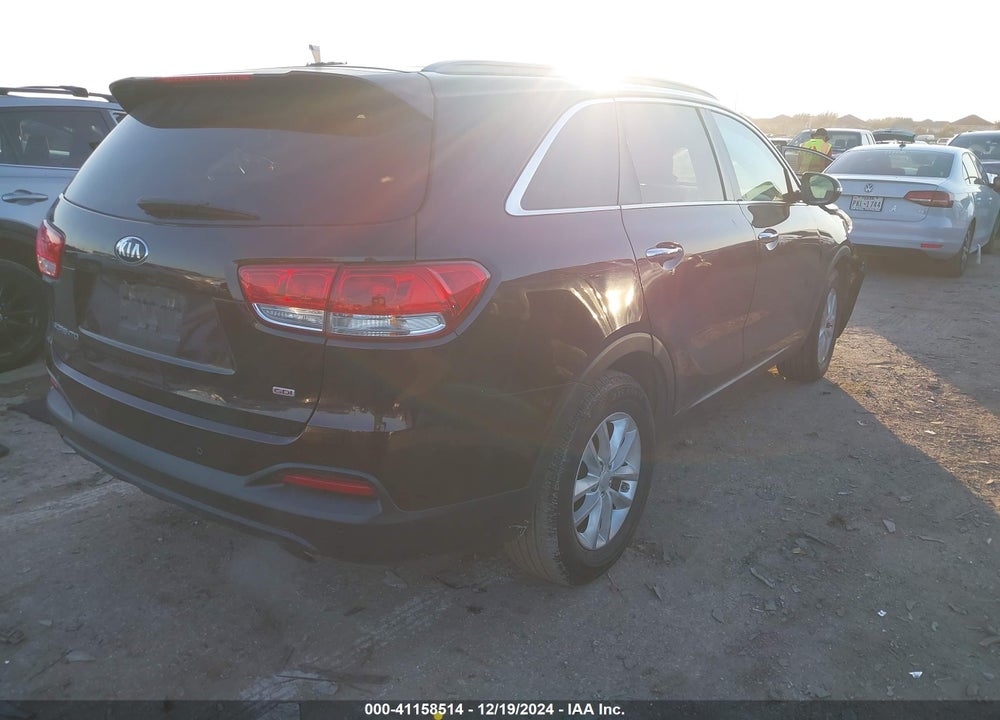 2016 KIA SORENTO 2.4L LX VIN: 5XYPG4A32GG015968