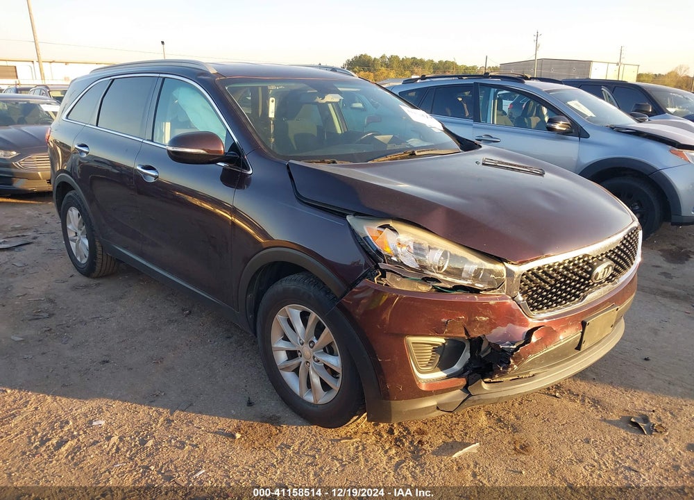2016 KIA SORENTO 2.4L LX VIN: 5XYPG4A32GG015968