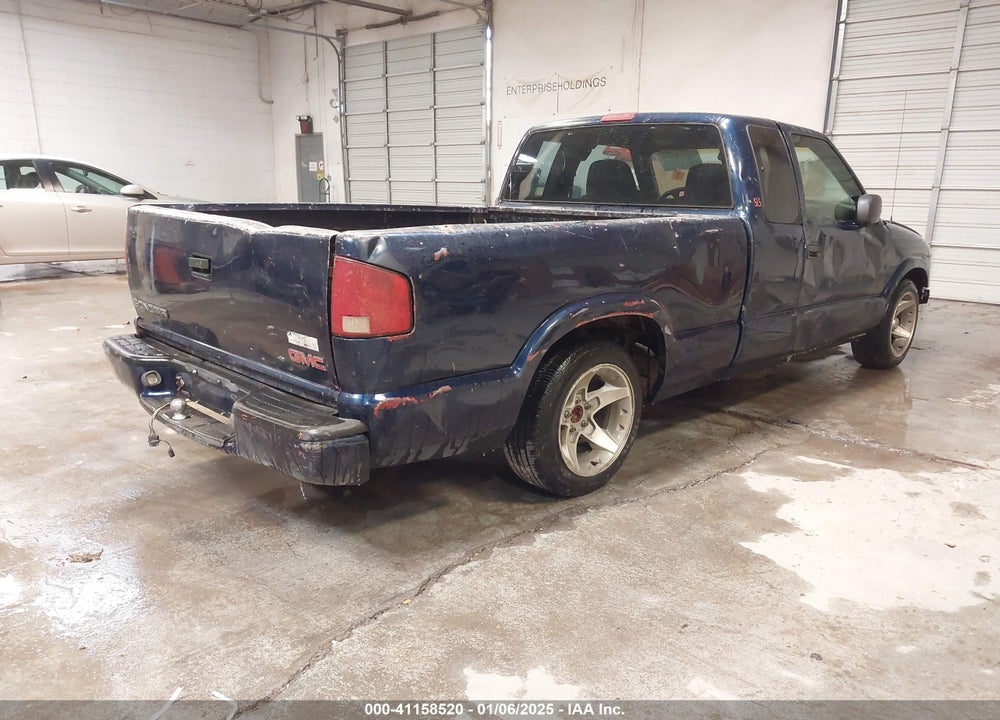2003 GMC SONOMA SLS VIN: 1GTCS19X438148073