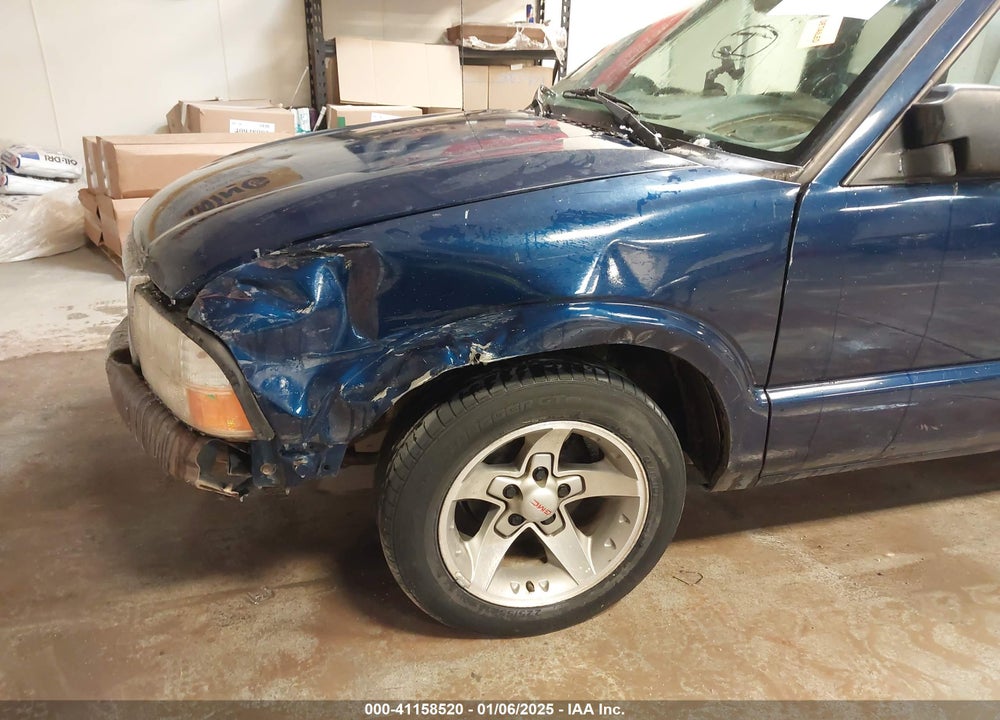 2003 GMC SONOMA SLS VIN: 1GTCS19X438148073