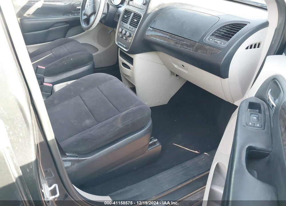 2011 DODGE GRAND CARAVAN EXPRESS VIN: 2D4RN4DG0BR706243